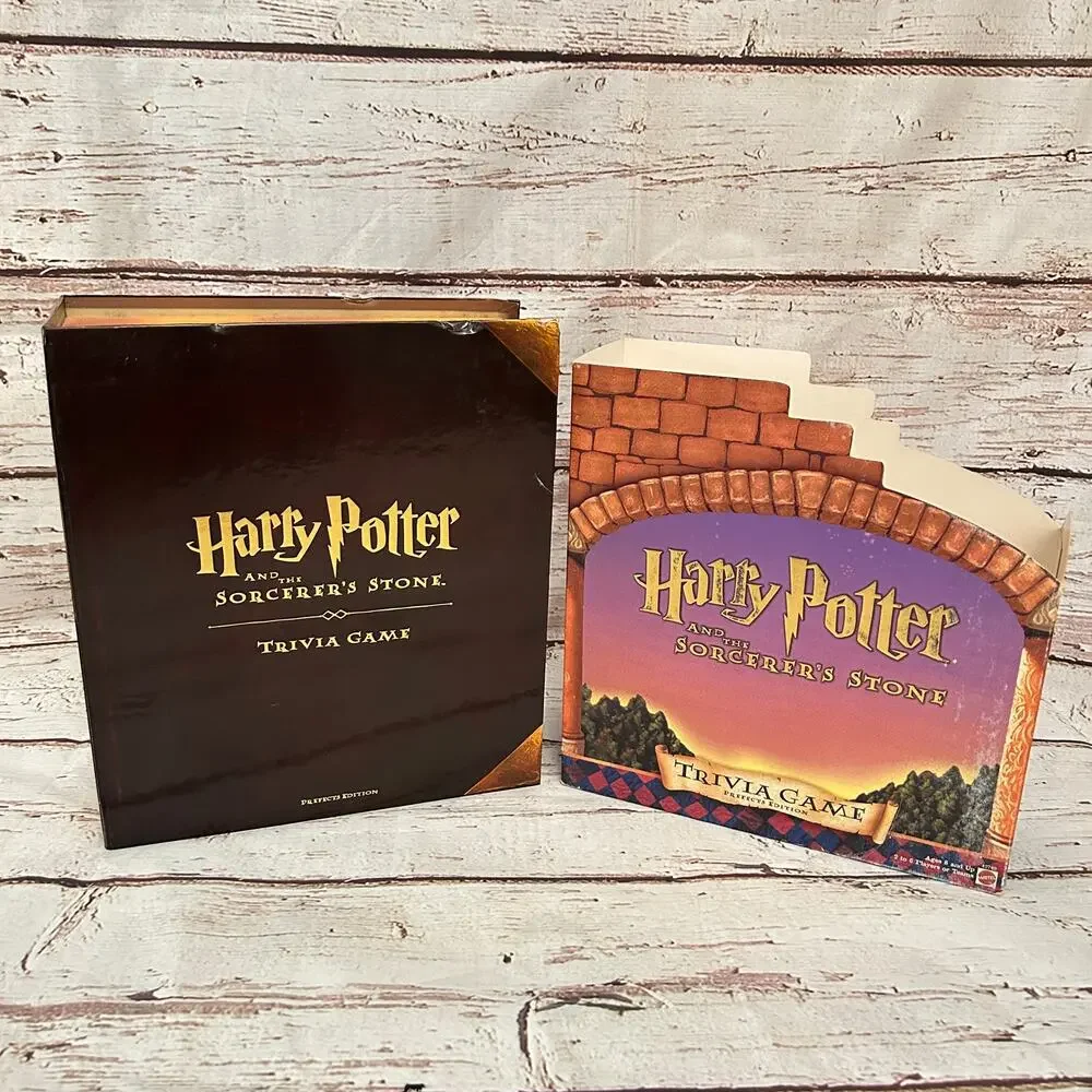 HARRY POTTER and the Sorcerer's Stone Trivia Game - Complete Collector Edition